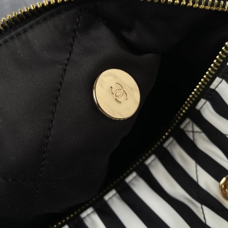 Ch**el round bags